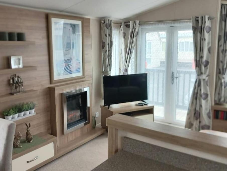 Lagooncombe Modern And Cosy Holiday Home Haverigg Exterior foto